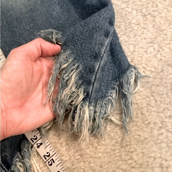 Free People for Lee High Rise Wide Leg Raw
Hem Cropped Jeans - Picture 9 of 9